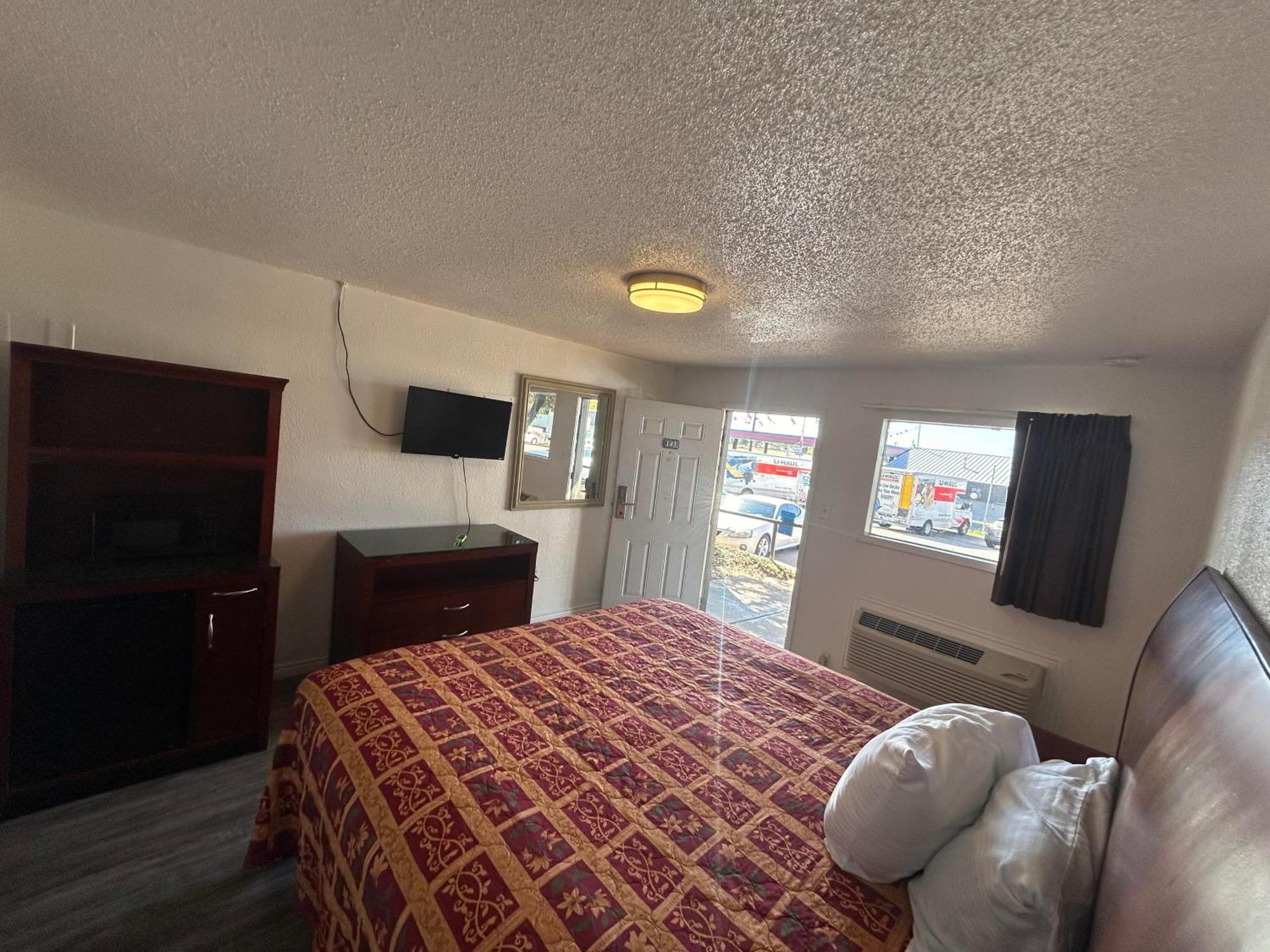 Quest Inn Weatherford Εξωτερικό φωτογραφία