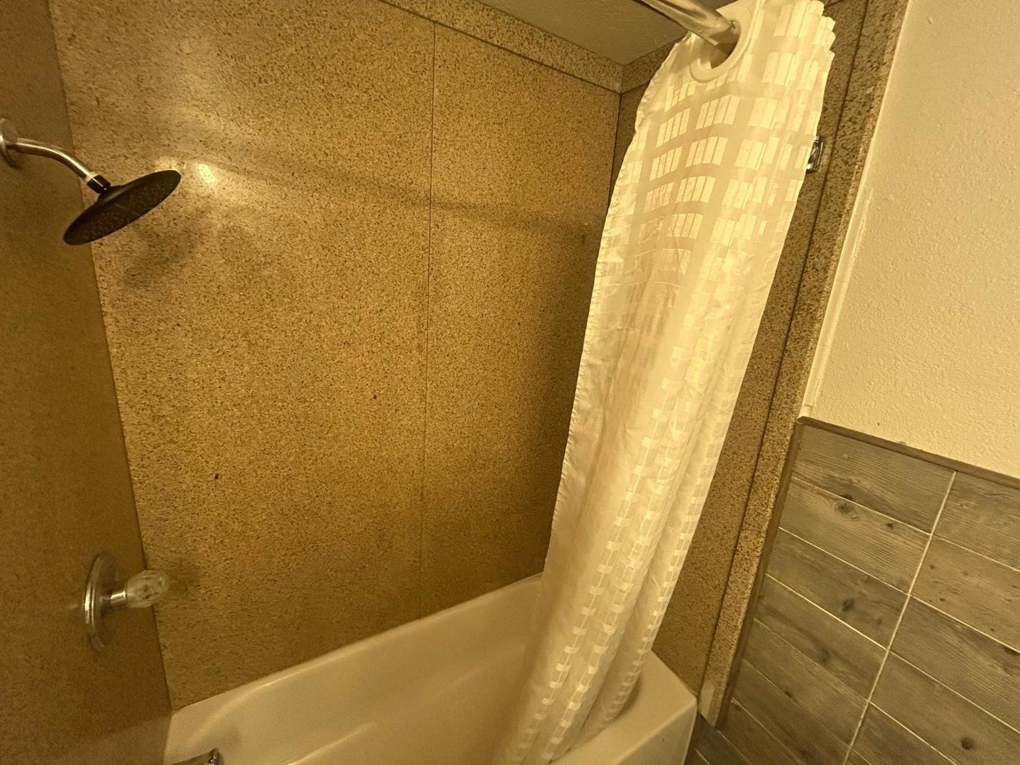 Quest Inn Weatherford Εξωτερικό φωτογραφία