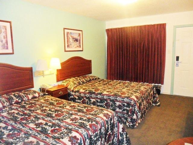 Quest Inn Weatherford Δωμάτιο φωτογραφία