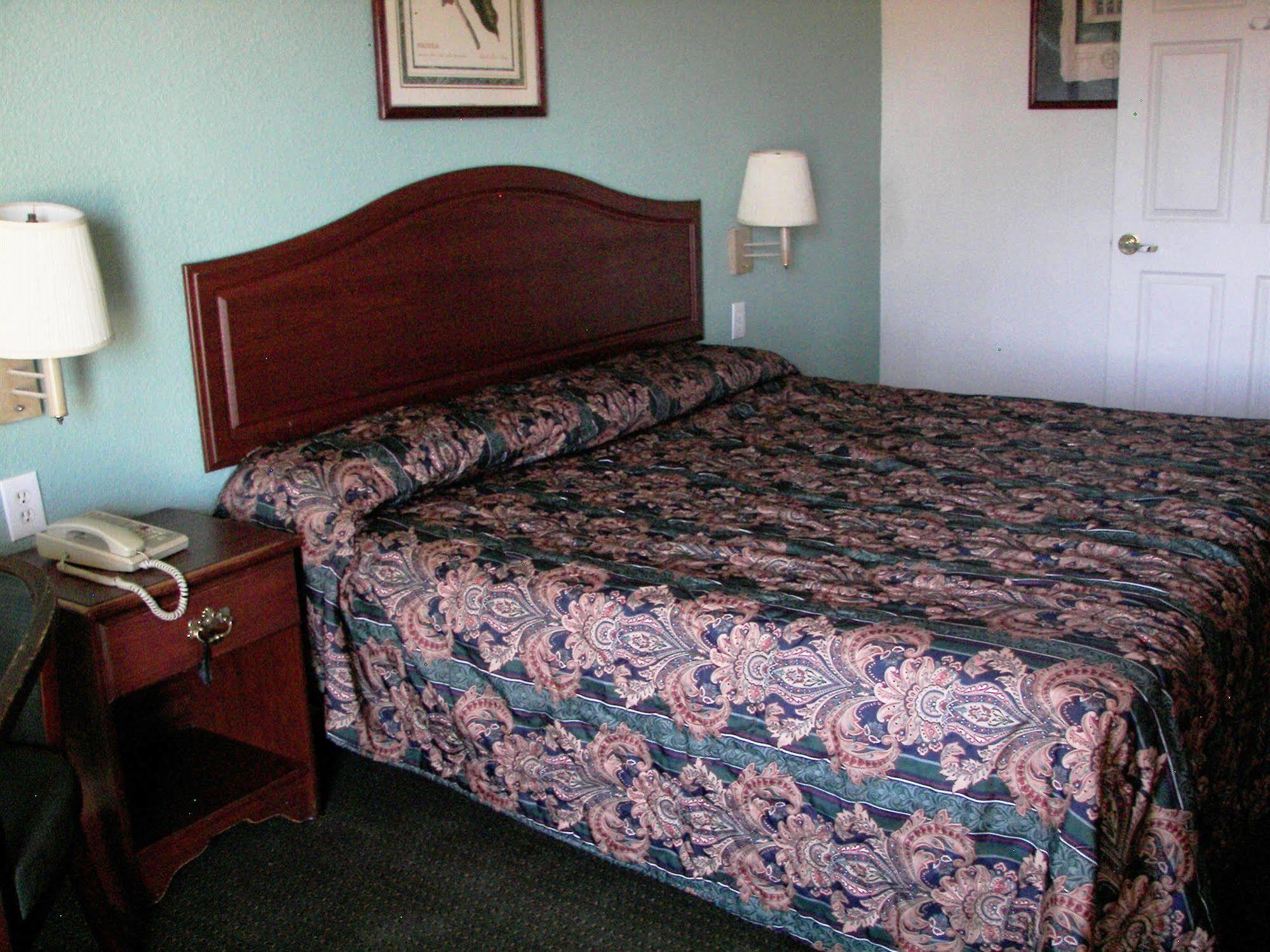 Quest Inn Weatherford Εξωτερικό φωτογραφία